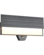 Trio Mariza 247069142 antracietgrijze geribbelde wandlamp voor buiten met lichtpaneel eronder en erachter met bewegingsmelder