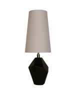 Searchlight Apex tafellamp van 55,5 cm hoog met zwart steenvormige voet en hoge kap van wit textiel