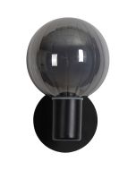 Searchlight Luminsphere 30506BK zwarte wandlamp voor de badkamer met bolvormig geribbeld glazen kapje